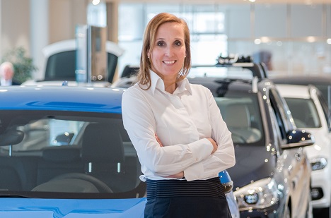 Führungswechsel in der BMW Welt -