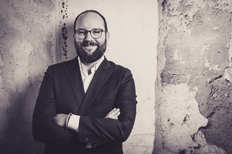 Ex-Agenturmanager Michael Busch wechselt zu Edel Optics -