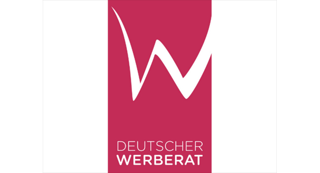 Werberat verzeichnet mehr Beschwerden und spricht drei Rügen aus - 2025 gingen beim Deutschen Werberat deutlich mehr Beschwerden ein. Neben einem starken Anstieg bei Fällen geschlechterdiskriminierender Werbung rügte das Gremium drei Unternehmen wegen sexualisierender Darstellungen in Fahrzeug‑ und Social‑Media‑Werbung – Foto: