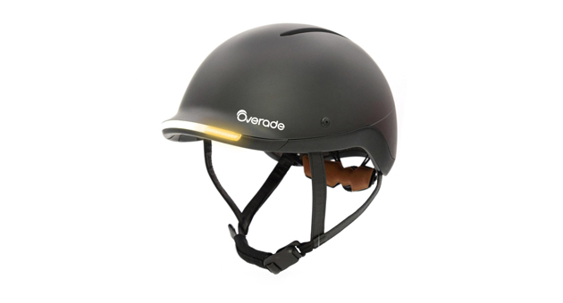 DesignEuropa Awards für einen Fahrradhelm und eine Dunstabzugshaube - Der elektrische Fahrradhelm Life der Firma Overade gewinnt in der Kategorie 'Unternehmer:innen und kleine Unternehmen' - Quelle: Overade