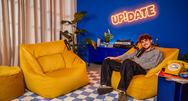 Bahlsen startet Pick Up!-Podcast - Daniele Gieron ist der Host des Pick Up!-Podcasts von Bahlsen – Foto: Bahlsen