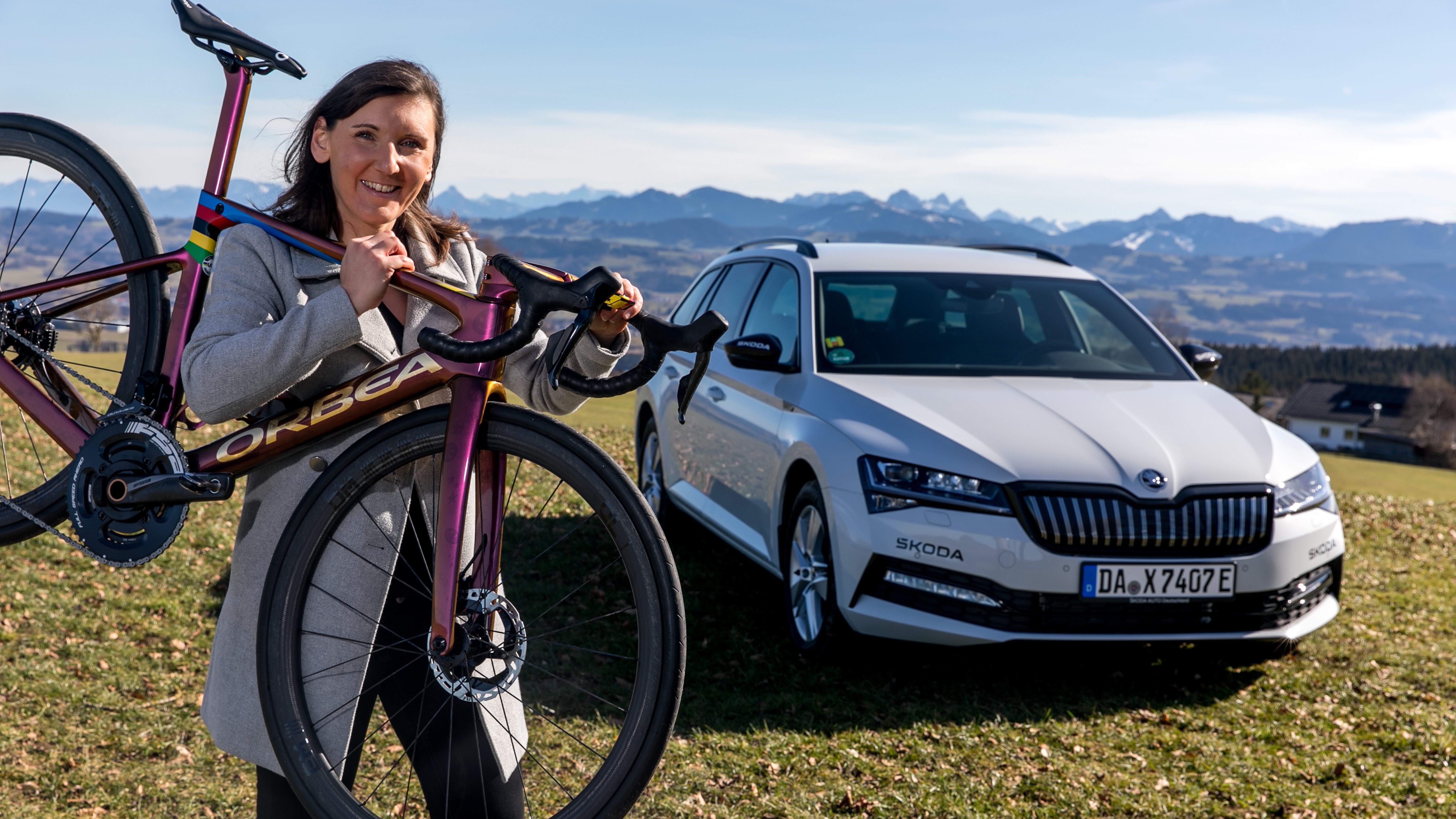 Radsportexpertin Lisa Brennauer ist Škoda -Markenbotschafterin -