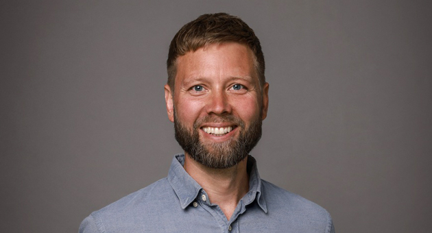Smart-TV-Werbung auf dem Vormarsch - Für Teads-Manager Phillip Laudien hat sich Connected-TV inzwischen als Werbekanal etabliert - Foto: Teads