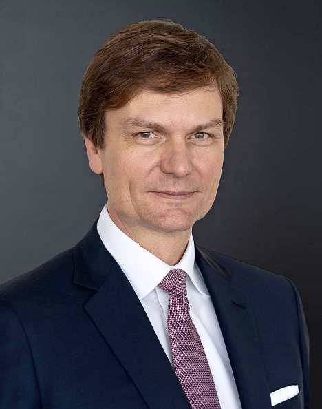 DMK Group: Marc Mahl wechselt in die Babynahrungssparte -