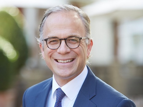 Roland Berger engagiert prominenten Leiter für das globale Konsumgütergeschäft -