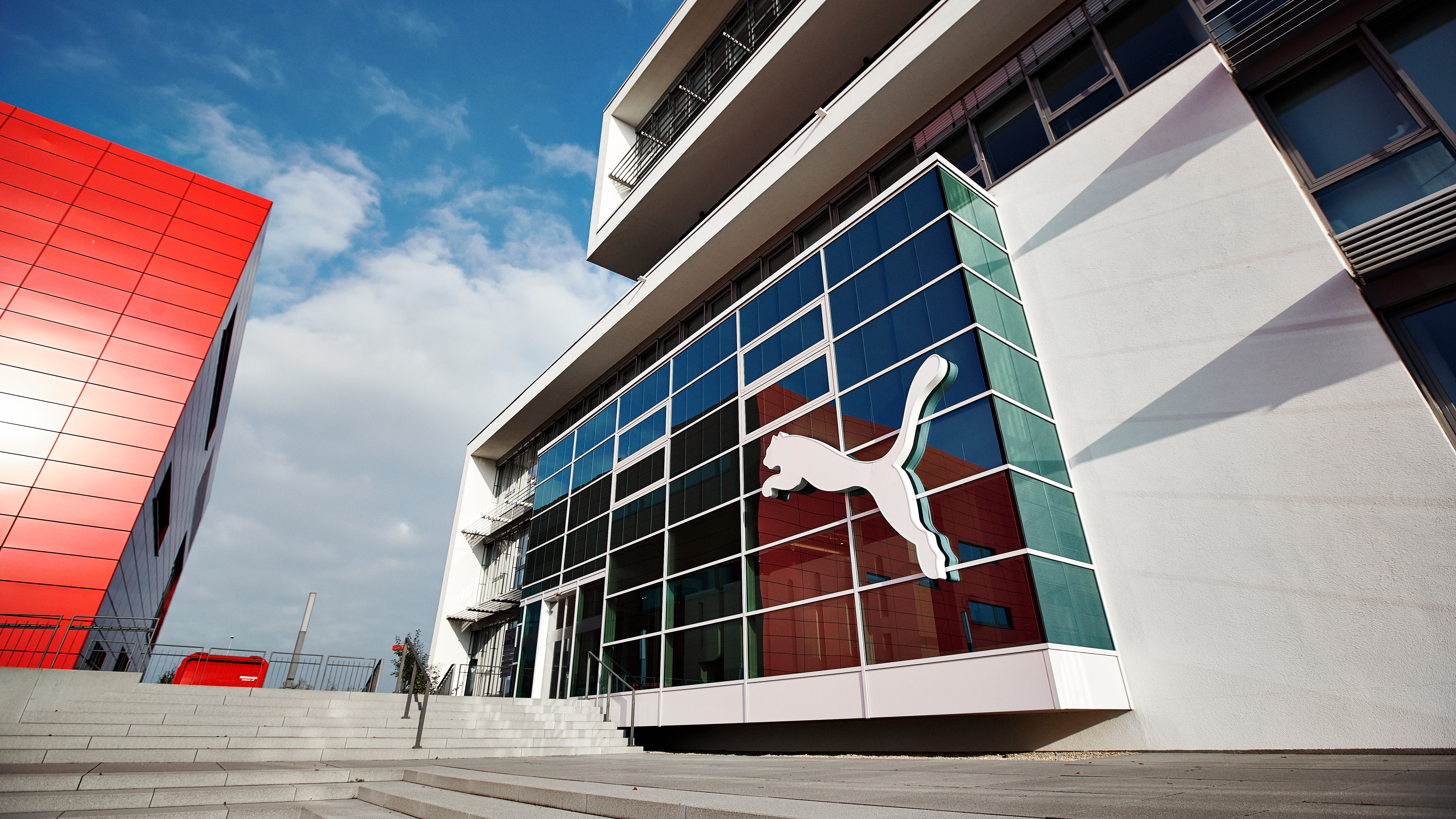 Puma kämpft mit KI gegen Produktfälschungen - Quelle: Puma