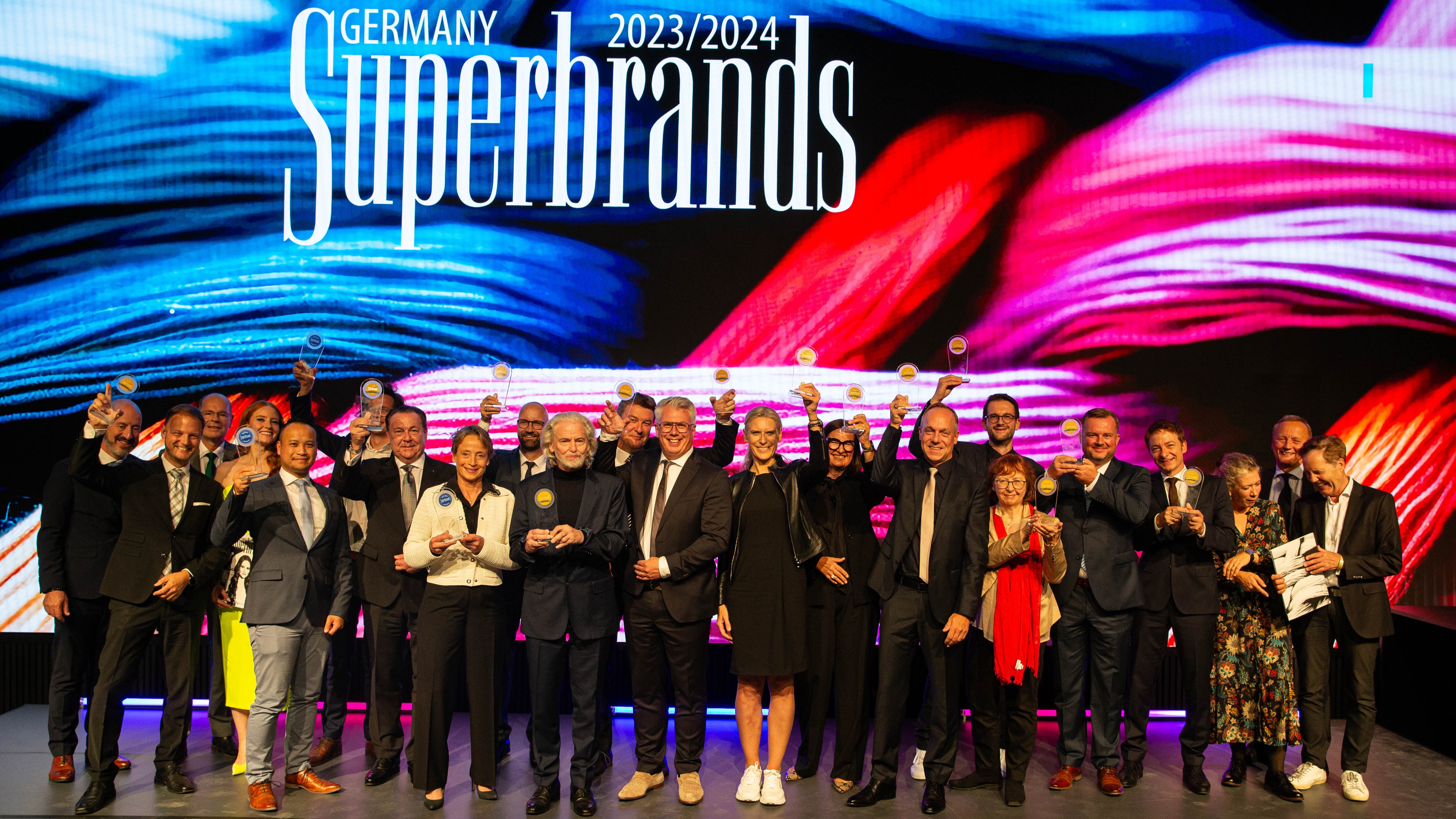 22 Marken als 'Superbrands Germany' ausgezeichnet - In Berlin wurden die 'Superbrands Germany 2023/2024' an 22 Marken verliehen - Quelle: Superbrands Germany/Max Power