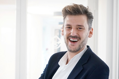 ZDF Werbefernsehen: Gökan Tolga leitet die Unternehmenskommunikation -