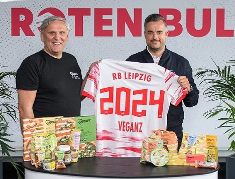 Partner: Veganz-Grnder Jan Bredack (li.) und Florian Hopp, Geschftsfhrer Finanzen RB Leipzig - Quelle: Veganz